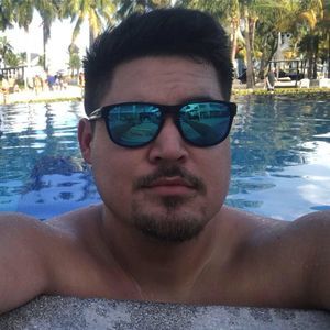 Meet your Posher, Daniel